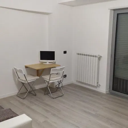 Apartment Ceka Flat Studio Genua